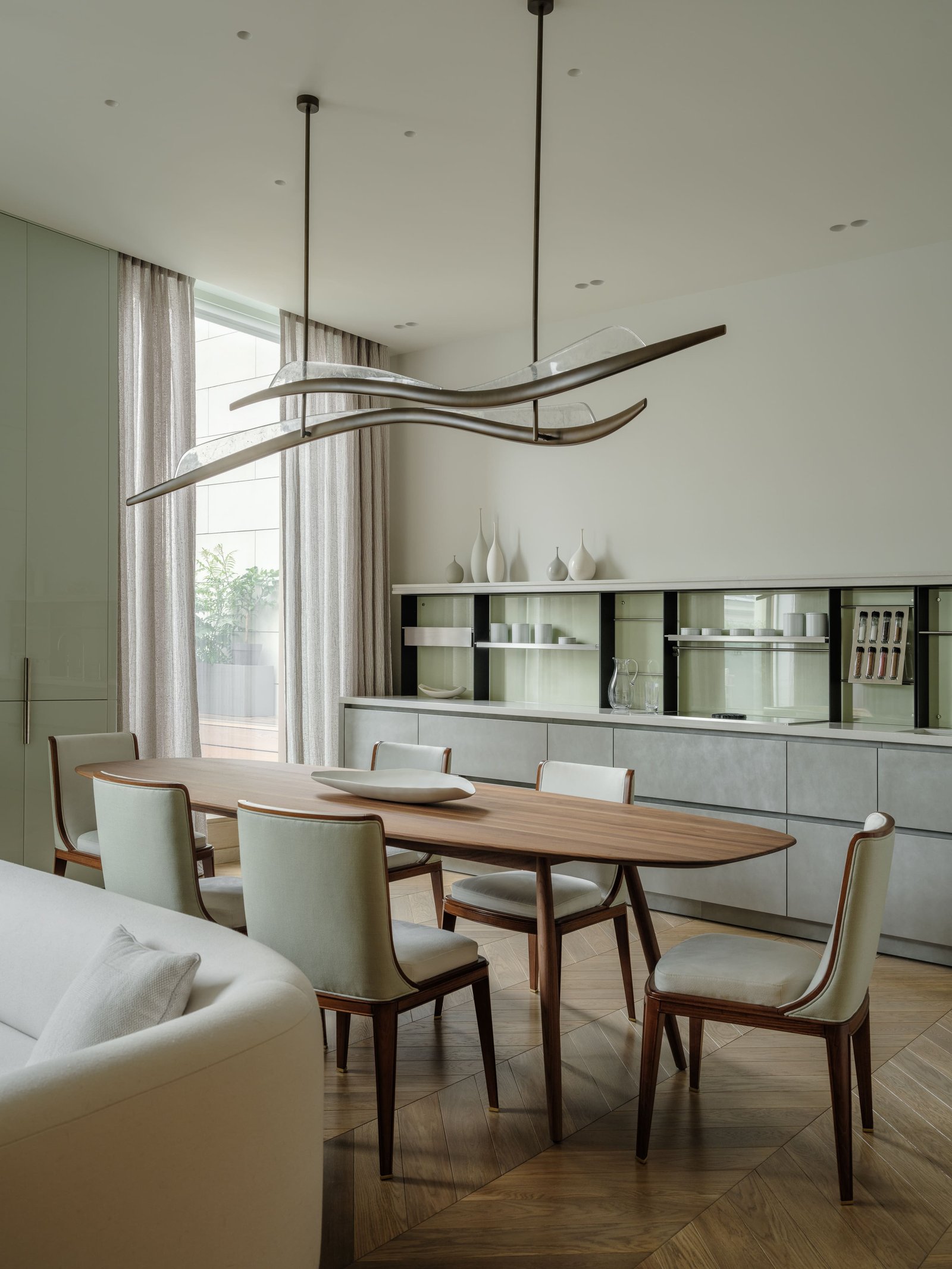 Woodex restaurant dining interior